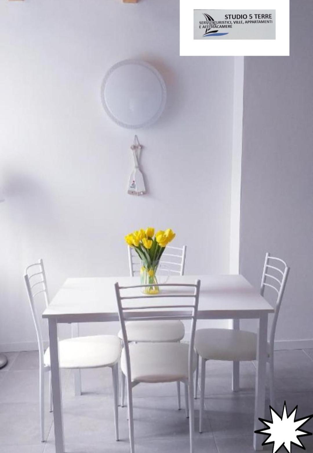 Residenza Solferino Apartment กอร์นิญา ภายนอก รูปภาพ